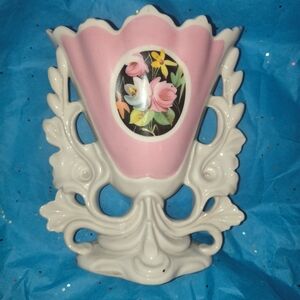 Not Signed But Talk About 😍 Beauty .